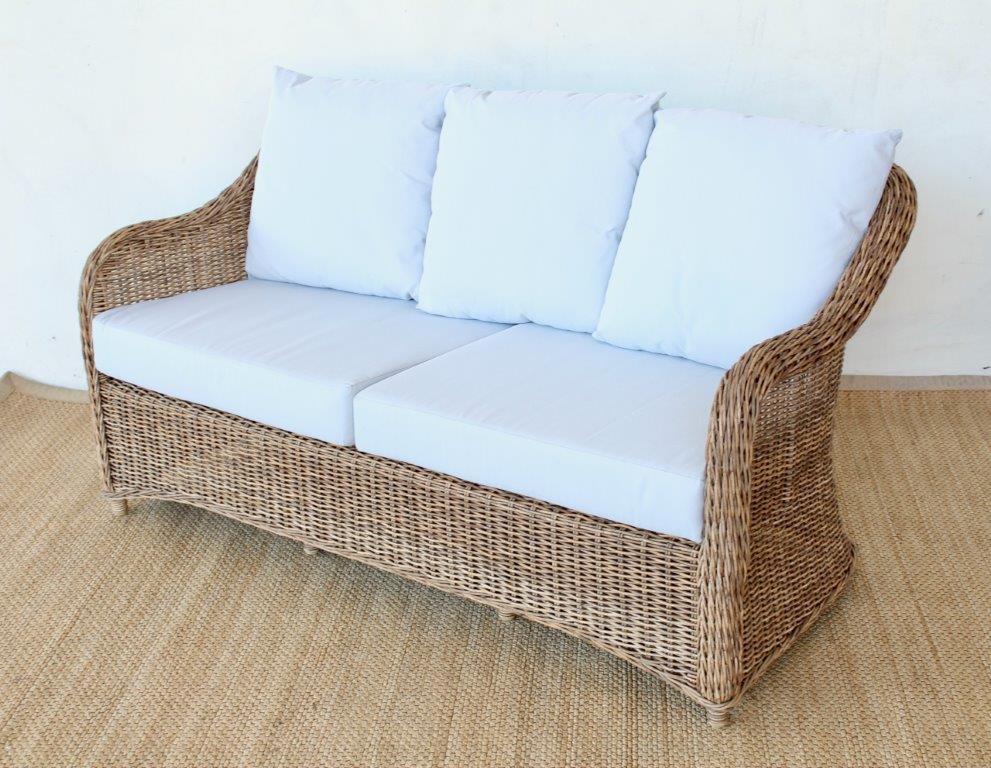 2.5 Seater Outdoor Couch Off-White Cushions